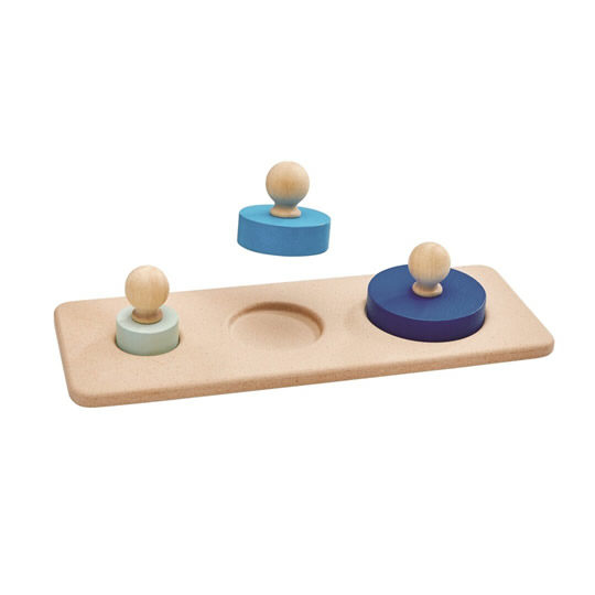 encaje de cículos de madera de diferentes tamaños juegos montesori como regalo para los bebés a parti de 12 meses