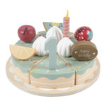 tarta de cumpleaños de madera con 6 porciones y número hasta el 5 como regalo por el cumpleaños del niño